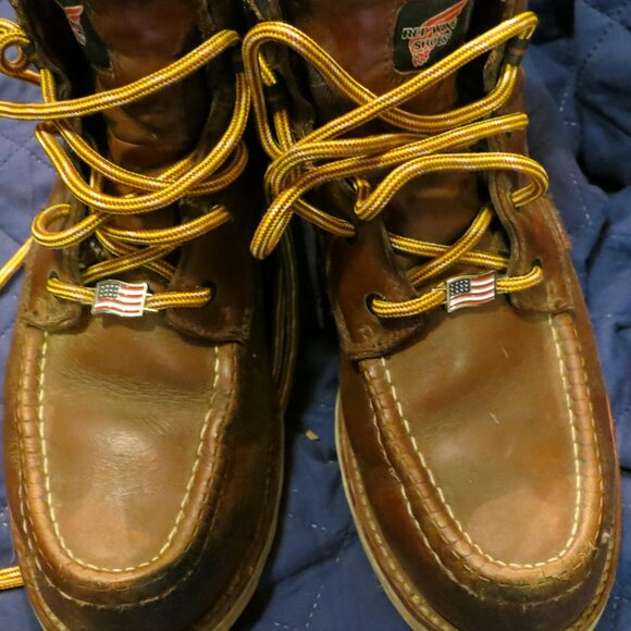 Redwing 2415 Mens 9D traction tread - Picture 2 of 6